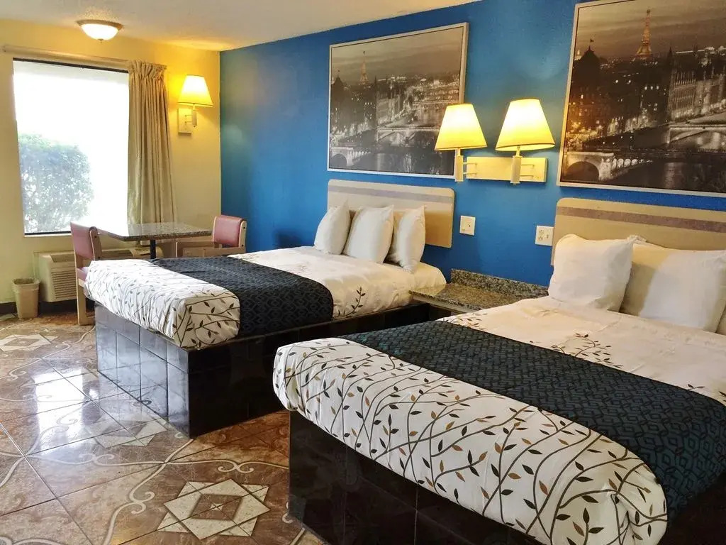 Americas Best Value Inn - Beaumont / I-10