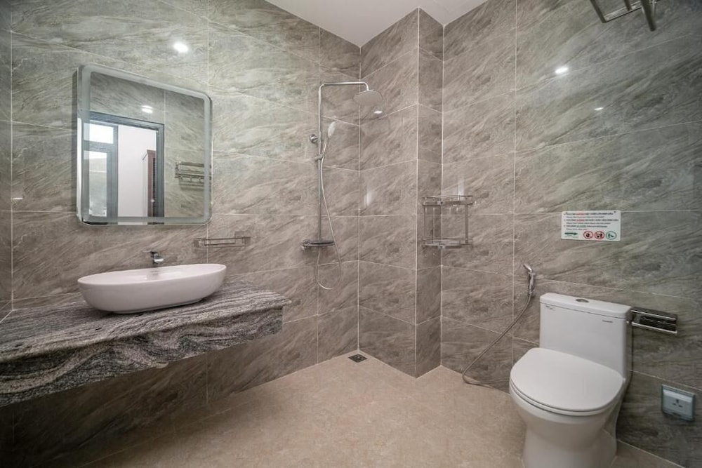 Adam Hotel and Apartment Nha Trang