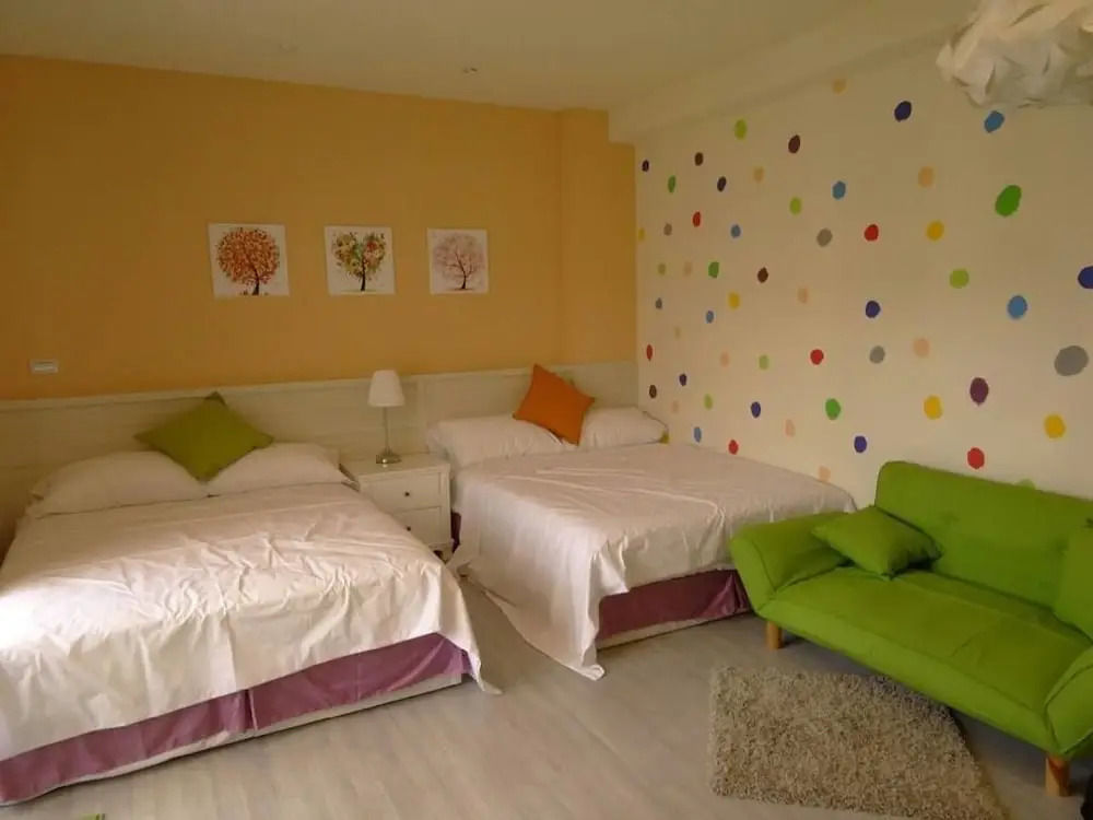 Summerle 11 Hostel