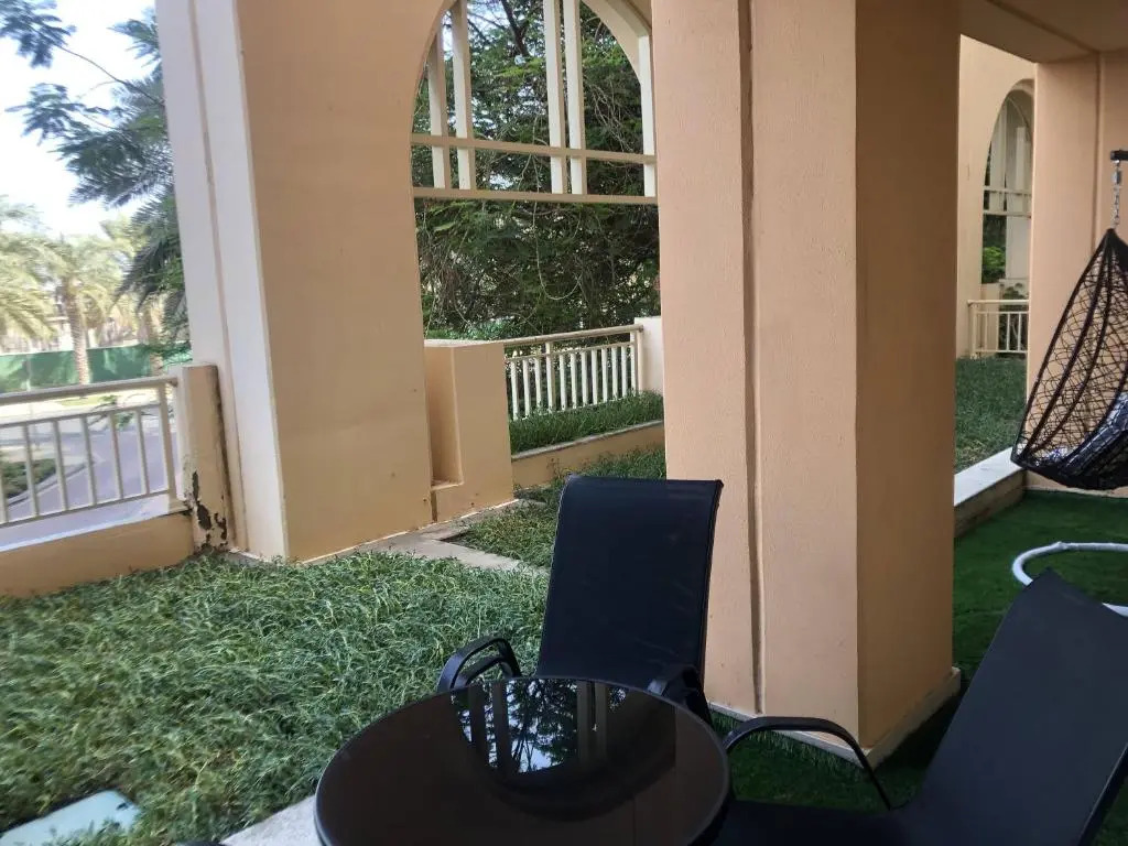 2 bedrooms apartment in Marina 1 towers king Abdullah economy city شقه غرفتين في المارينا ١