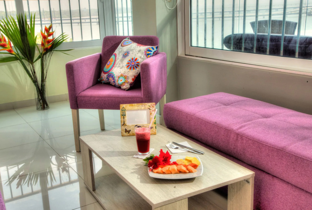 Santorini Kima Beach Resort