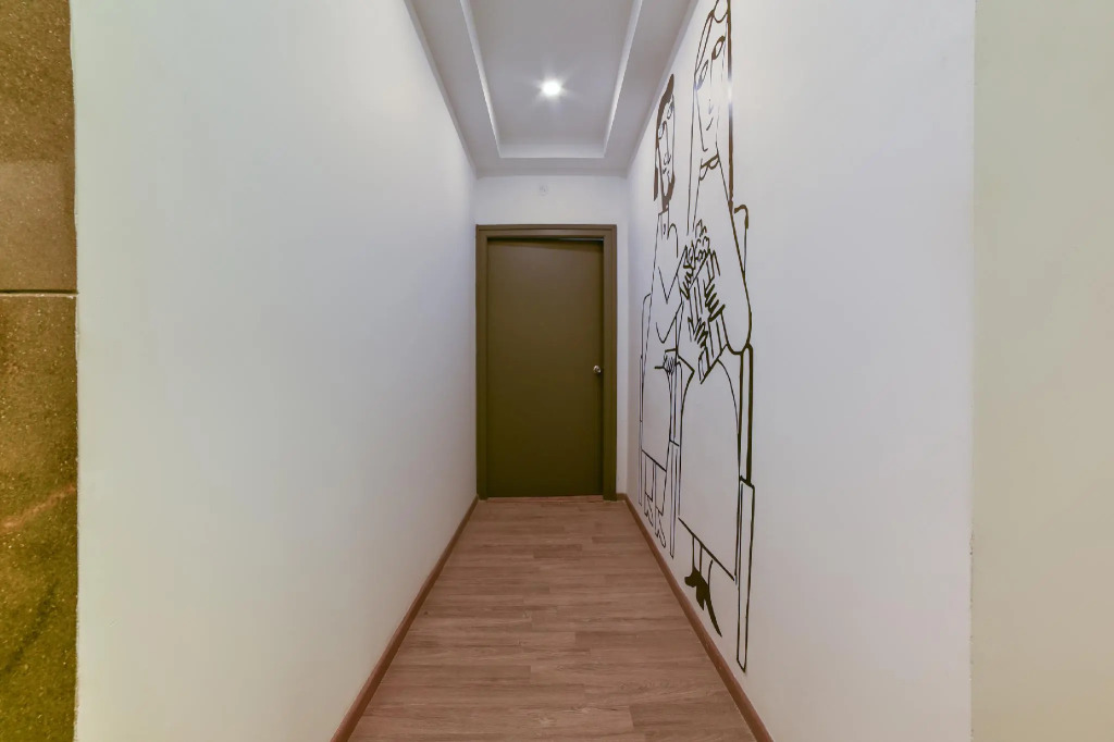 OYO Townhouse 175 Pure Stays Near Airport