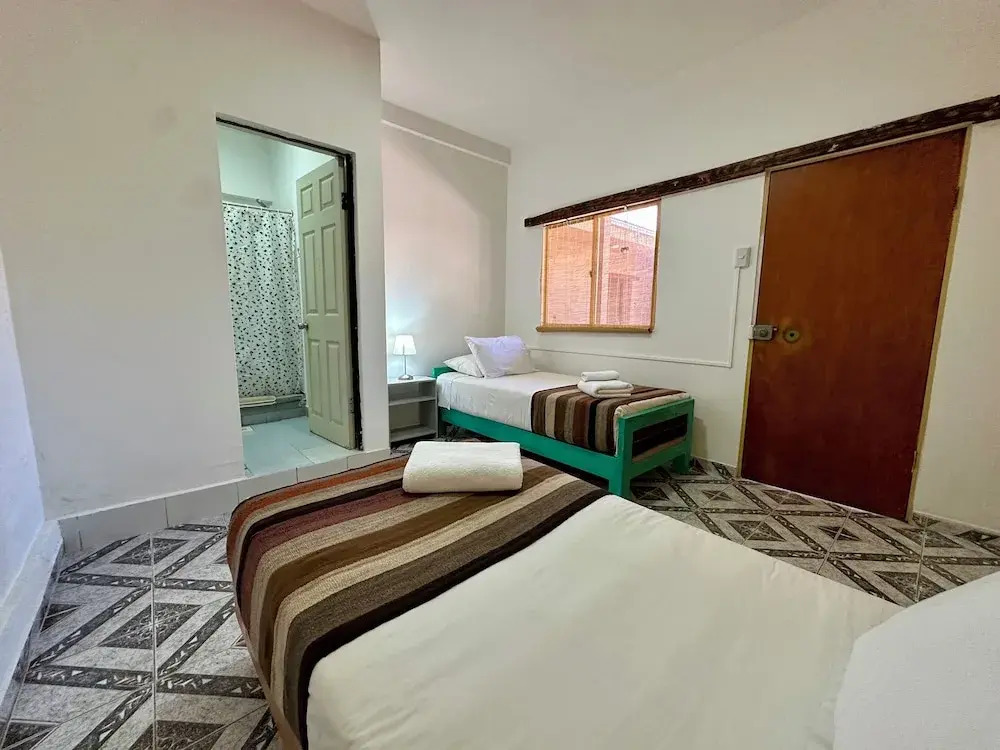 hostal qachisolcor