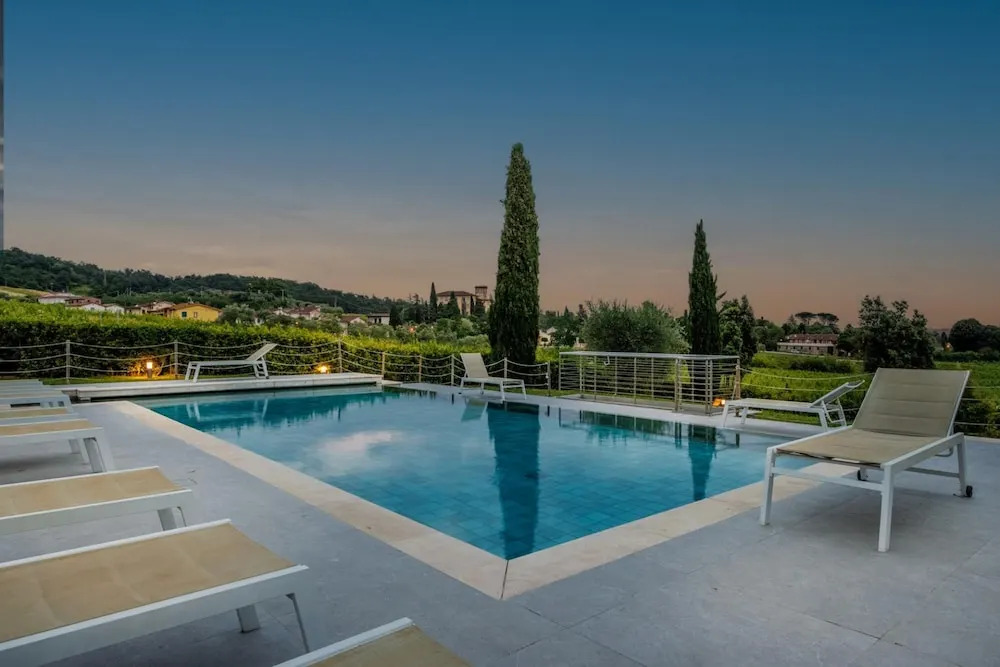 Elisa Farmhouse Apartment in Wine Resort