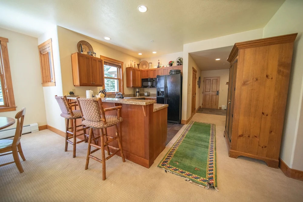 Red Hawk Townhomes 2345