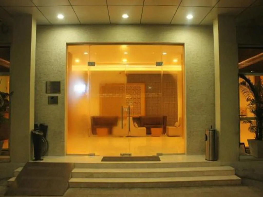 Keys Prima by Lemon Tree Hotels, Katti-Ma, Chennai