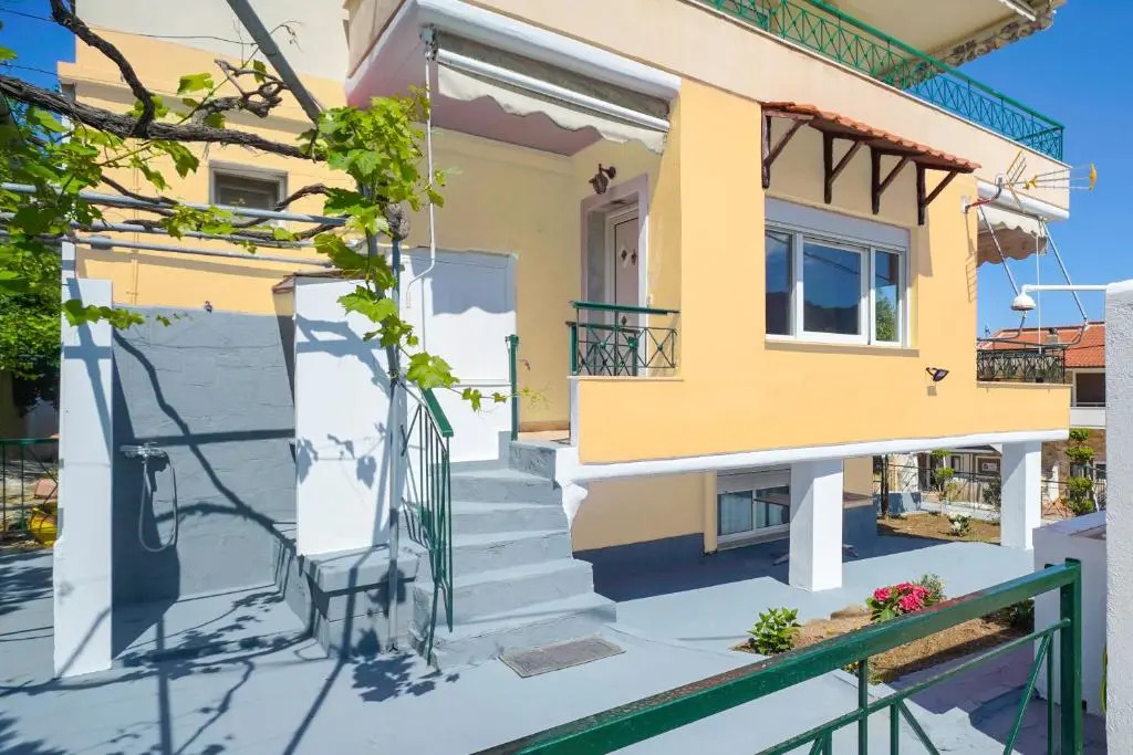 Celeste Maisonettes