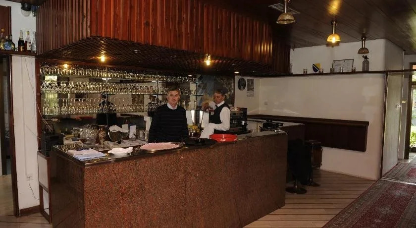 Hotel Maxi