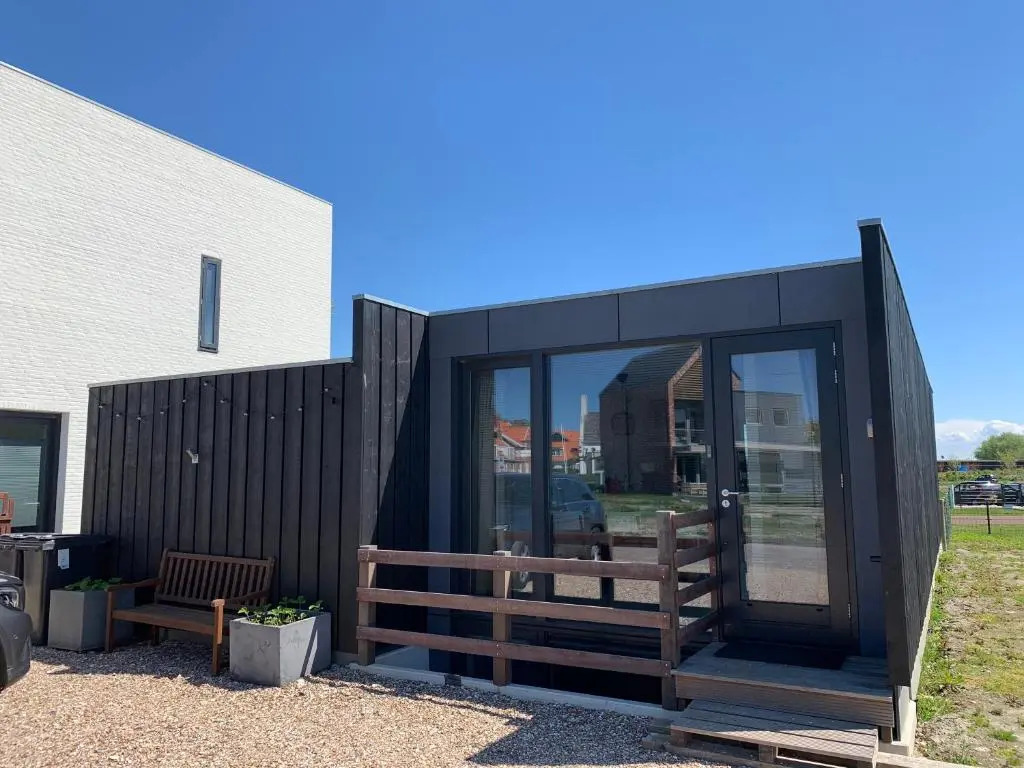 DOMBURG centrum - Luxe vakantiewoning 500 meter van strand met tuin en parkeerplaats & WIFI - Roosjesweg 2A