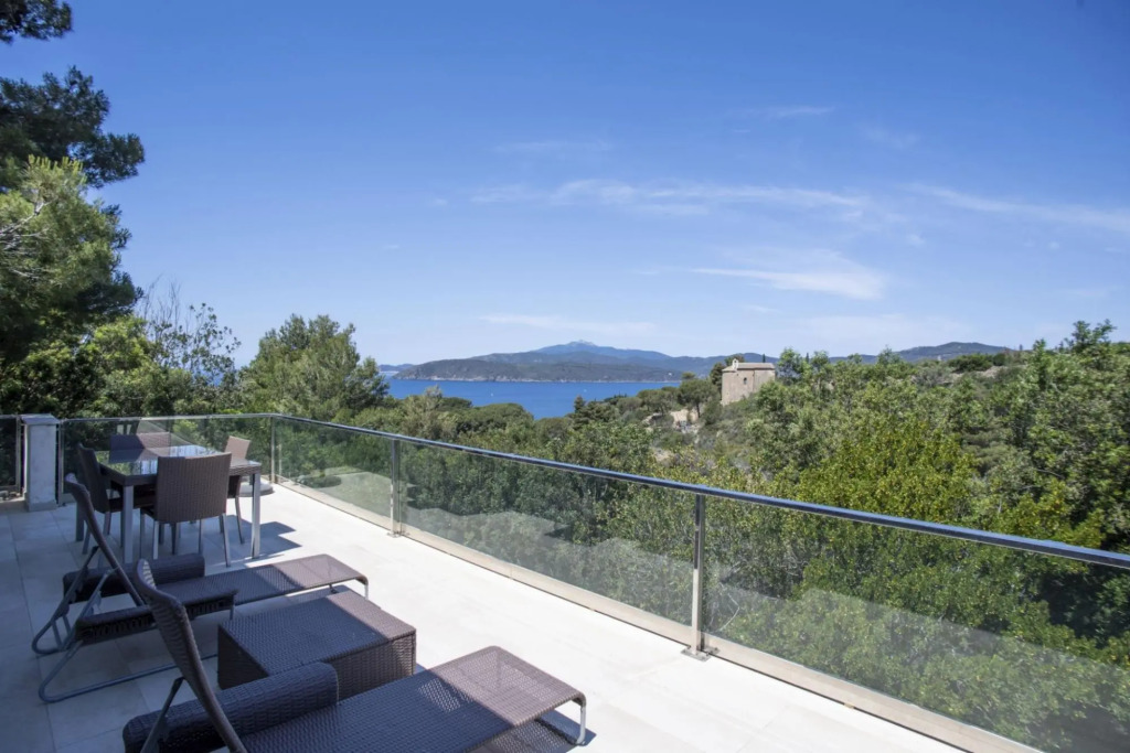 Villino la Valle Incantata with splendid sea view and parking space in Capoliveri-LA VALLE INCANTATA P.P