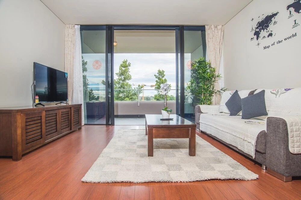 Lovely Apartment In Gordon Near Train Station