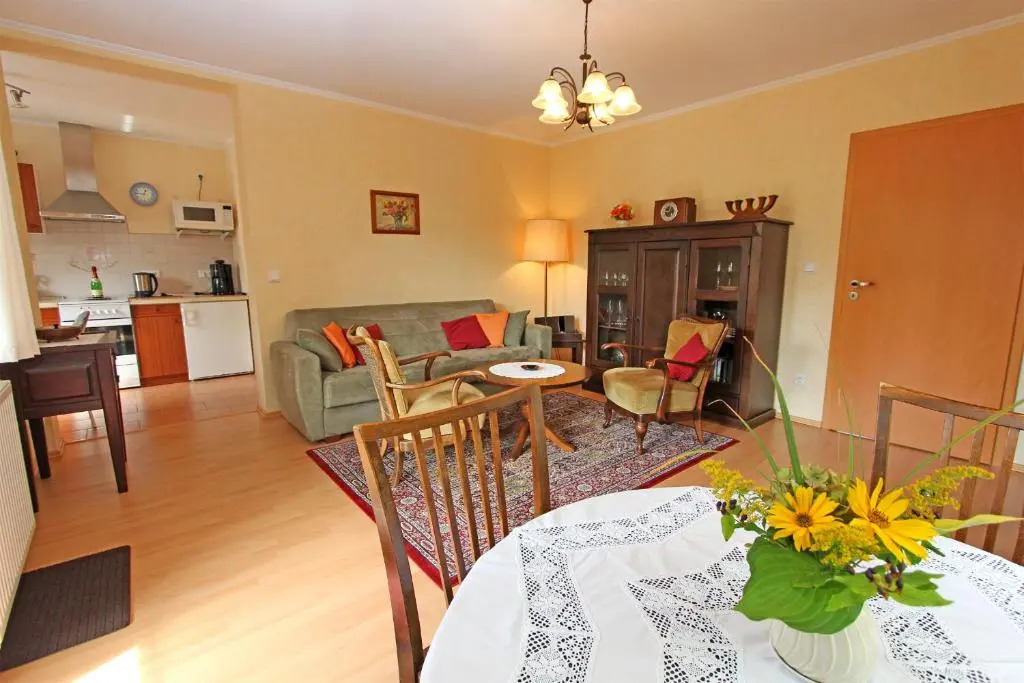 Ferienwohnung Benz USE 1951