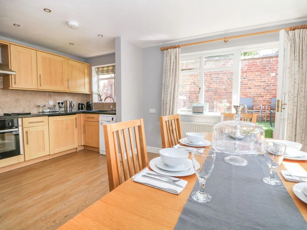 1 Baytree Cottage