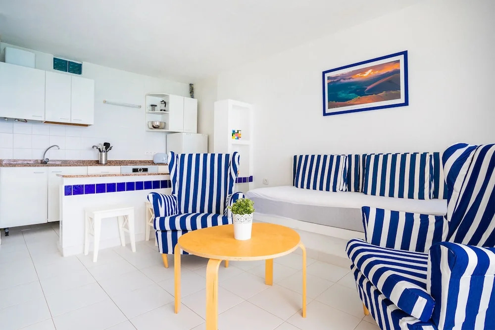 Apartamentos Cabrera