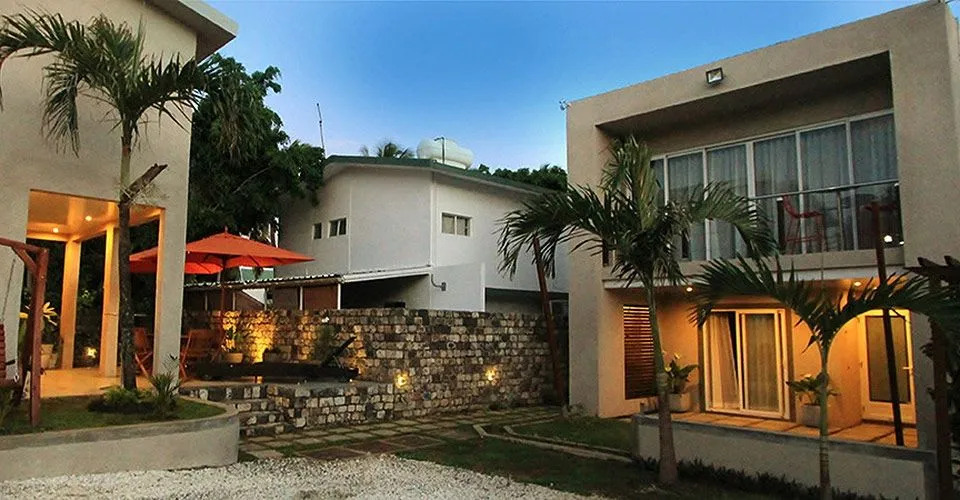 Blue Ocean Suites & Apartments