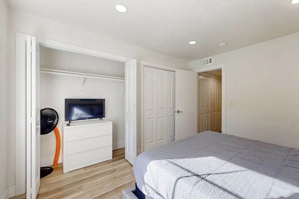 Lake Arrowhead Views! Condo w/ Shared Pool & Spa