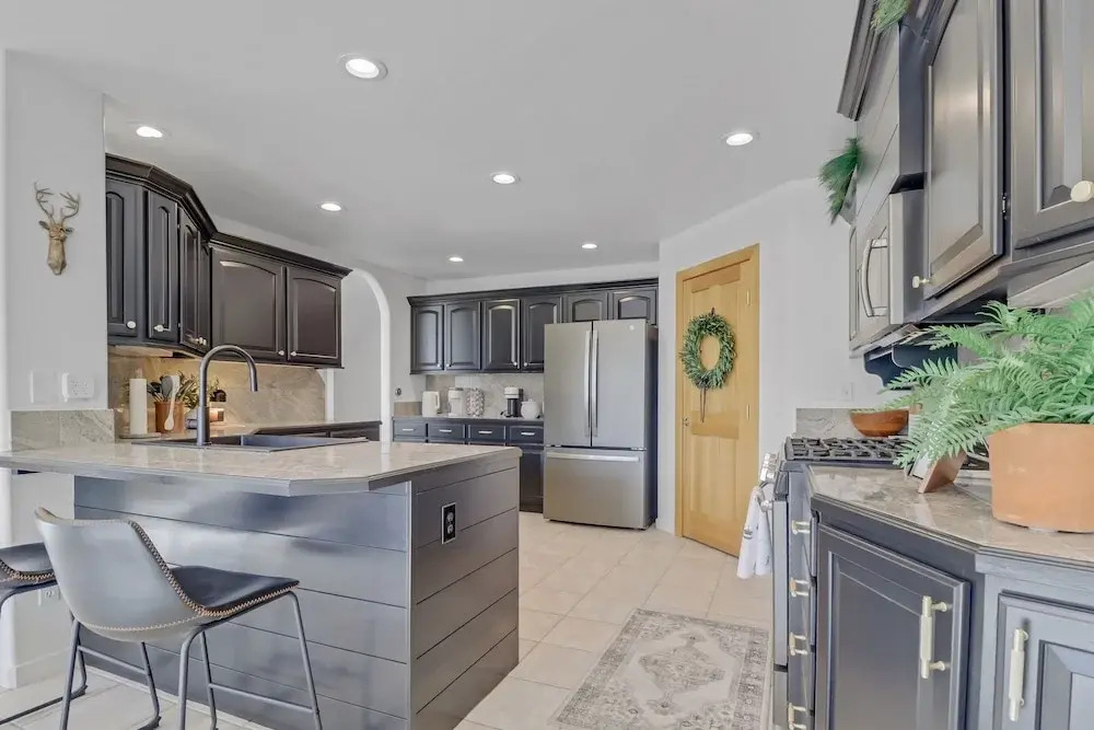 Pedal And Peak 113a 3 Bedroom Townhouse