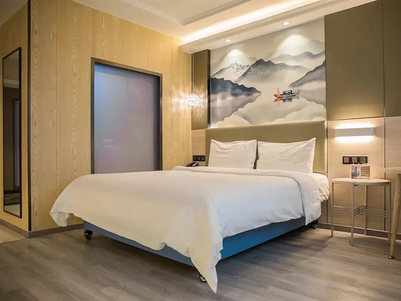 Hanting Hotel Shenzhen Longgang Nanlian Metro Station