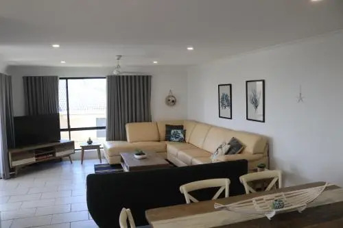Hi Surf Unit 3, 92 Head St, Forster