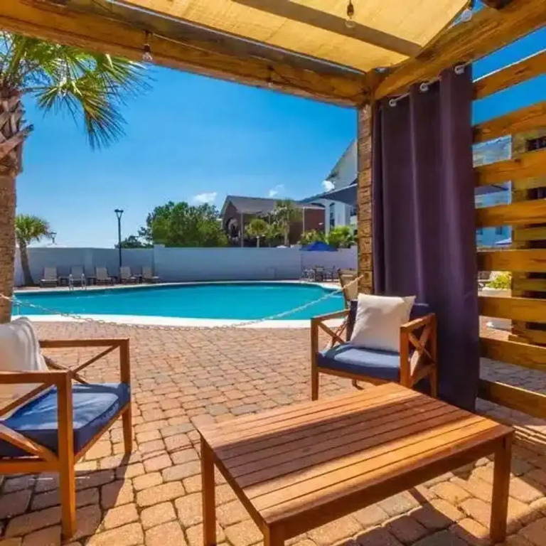 Landing Apartments Gulf Shores