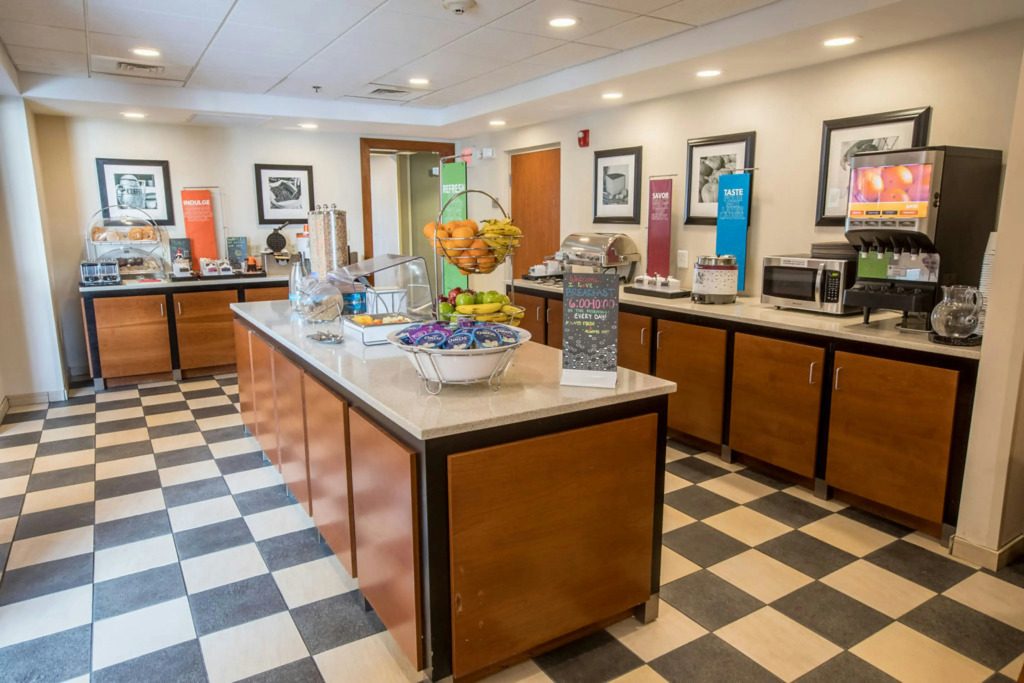 Hampton Inn & Suites Tilton
