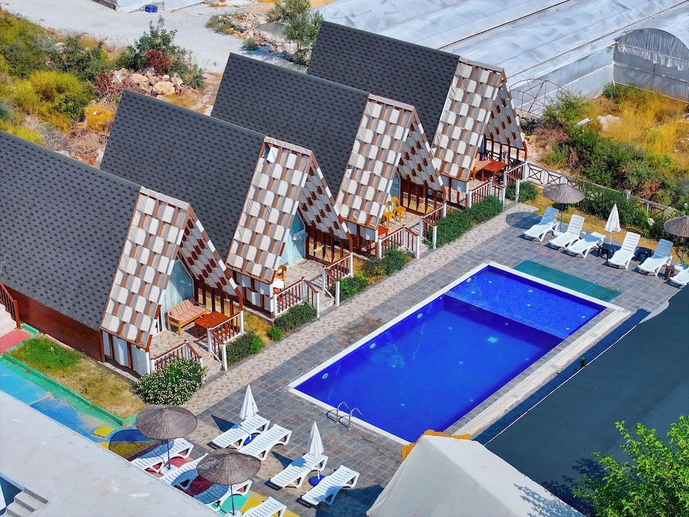 Bu Bungalow Hotel