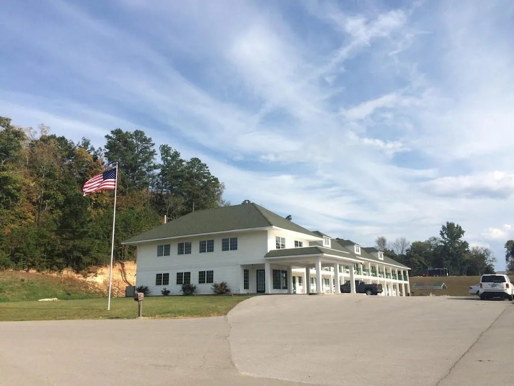 Hurricane Inn
