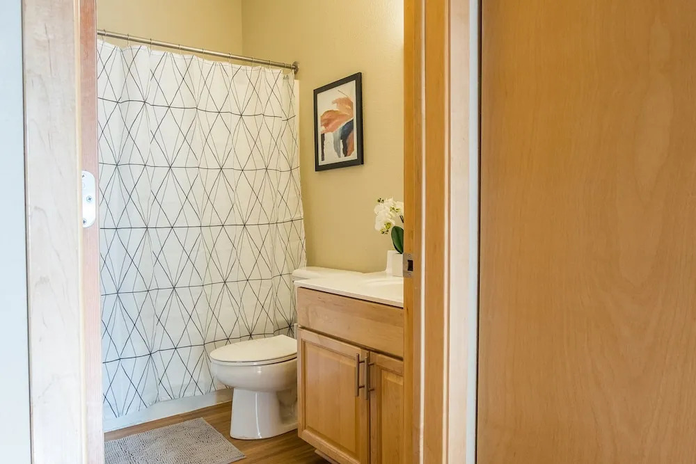 North Loop 1 BR Apt by Frontdesk