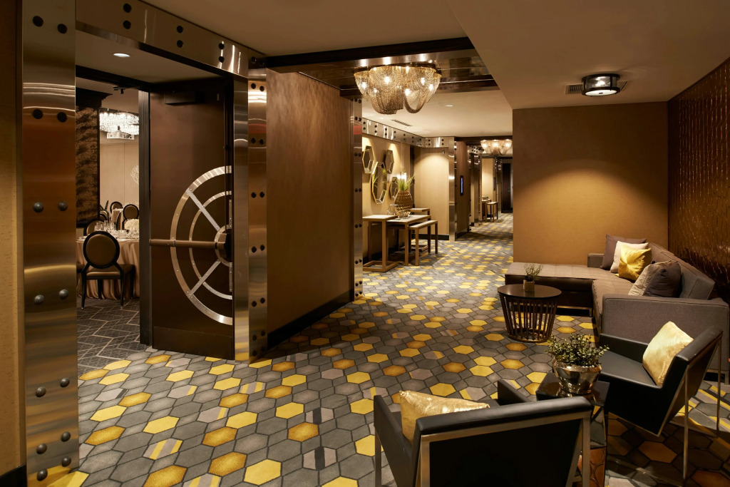Metropolitan at The 9, Autograph Collection