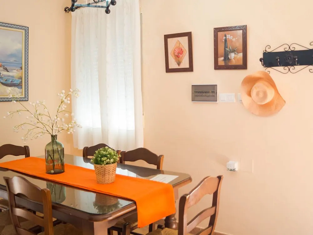 Peaceful Retreat in Alora for Families and Friends