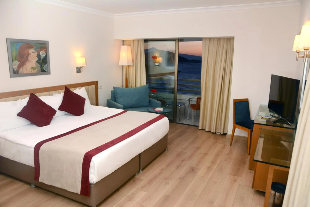 Korumar Hotel Deluxe