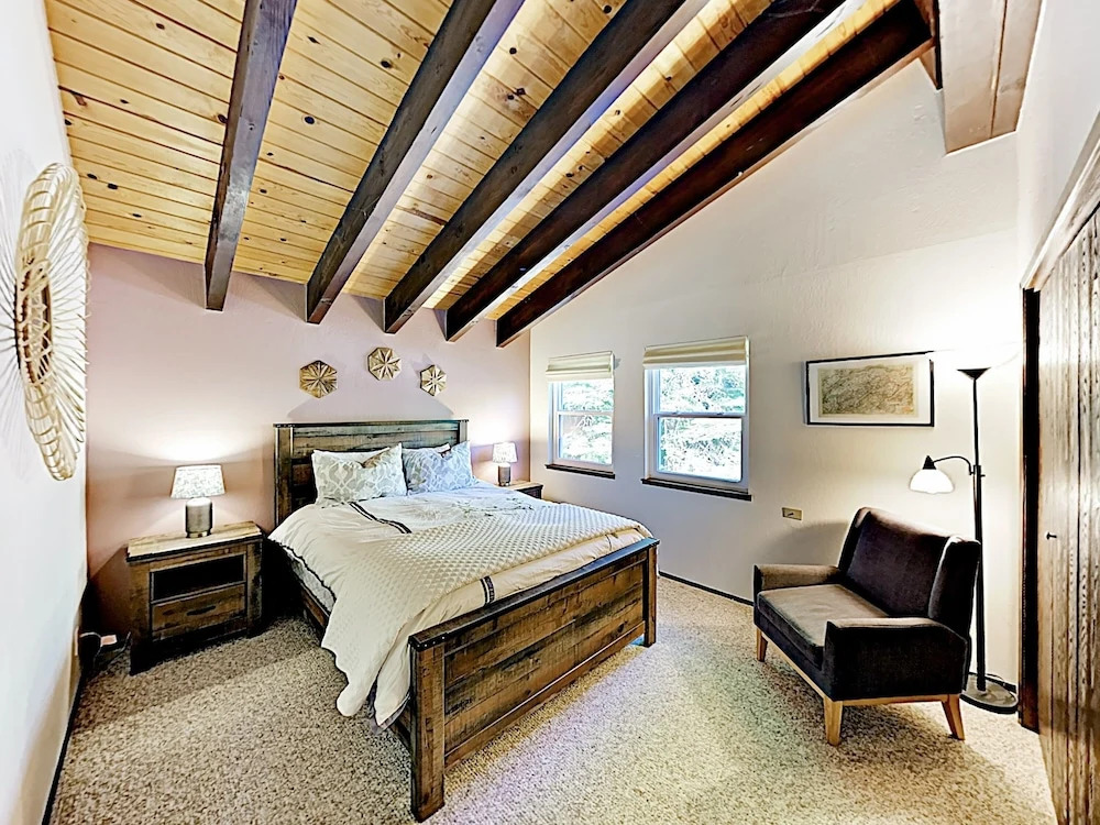Schweizerhaus Vacation Home 4 Bedroom