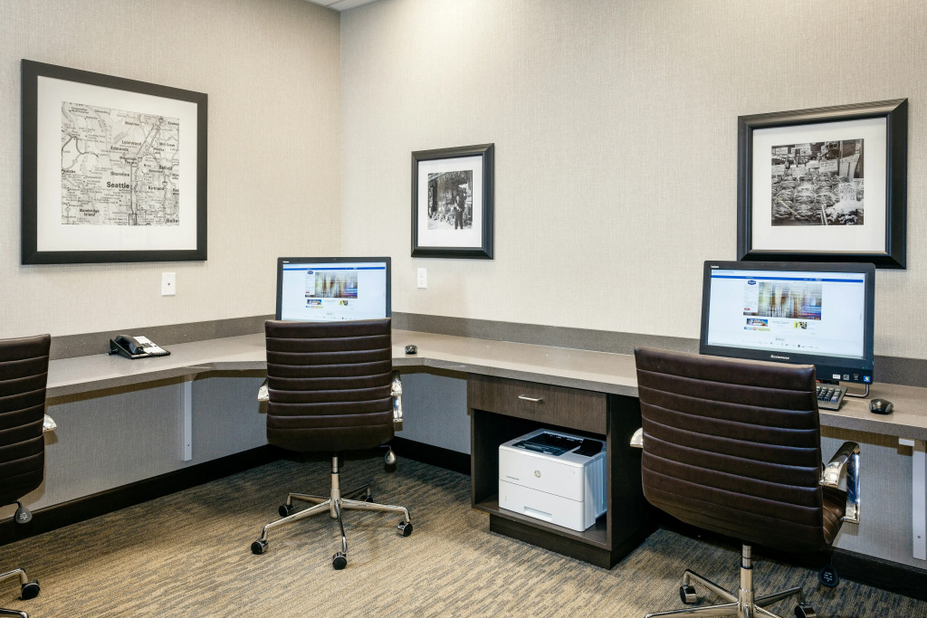 Hampton Inn & Suites by Hilton Seattle/Northgate