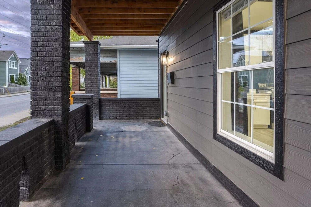 Chic Boho Retreat Near Downtown