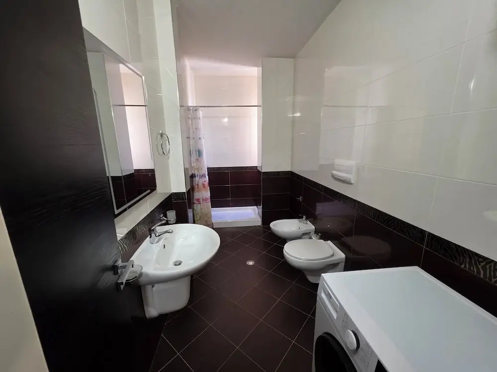 Thomas K Veranda Apartment
