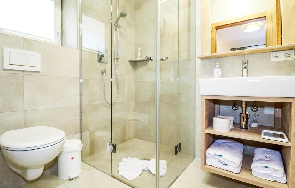 Amazing Apartment in Dalaas Wald With 2 Bedrooms, Wifi and Indoor Swimming Pool