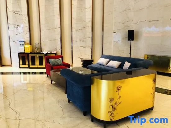 Yingjiang Triumph Hotel