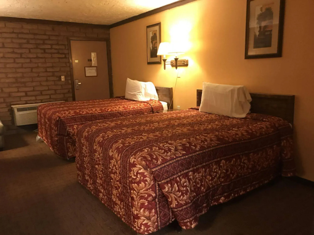 Rodeway Inn