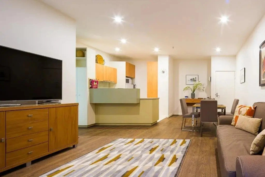 StayCentral Melbourne Serviced Apartments - Catani 1 & 2