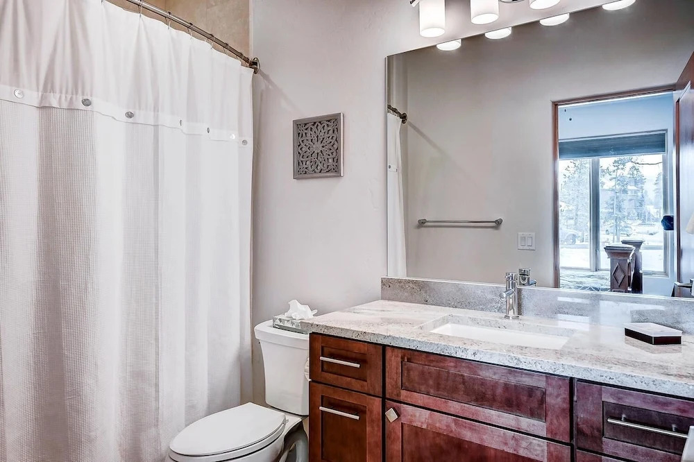 Frisco River Townhomes #d 3 Bedroom Townhouse by RedAwning