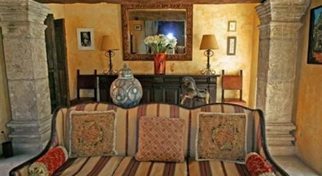 Casa Alhambra