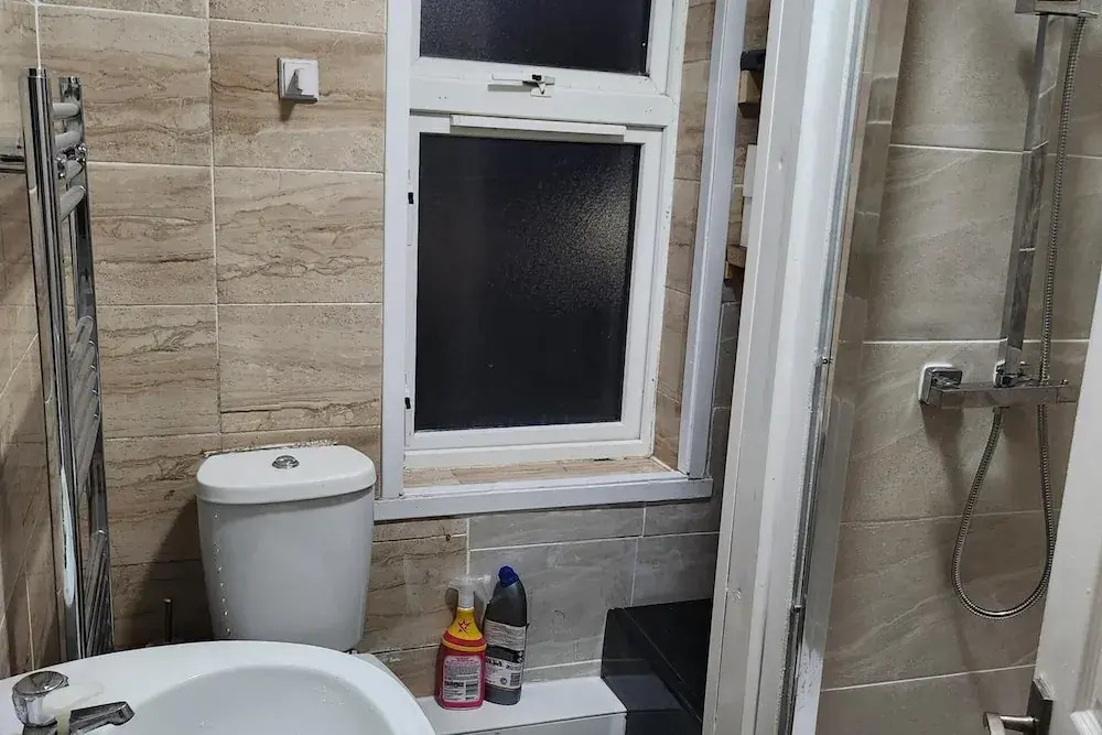 Dagenham - House - Stay5 - Parking - Greatlocation