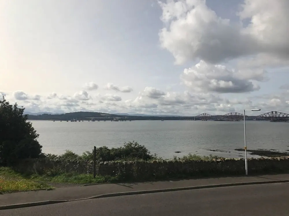 The Wee Glasshouse - Stunning Views of Dalgety Bay