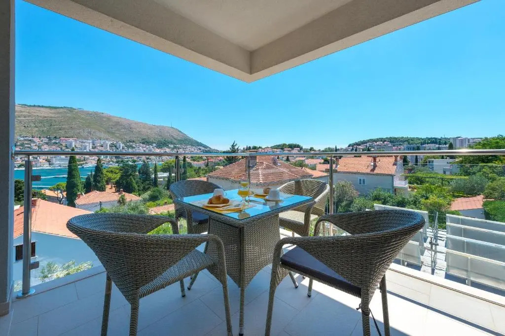 Apartment Maro Bayview