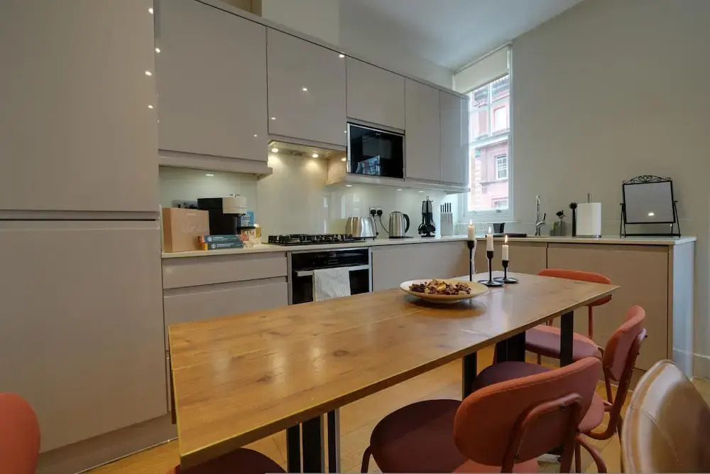 Fitzrovia Stay by Oxford St & Soho 18 Guests