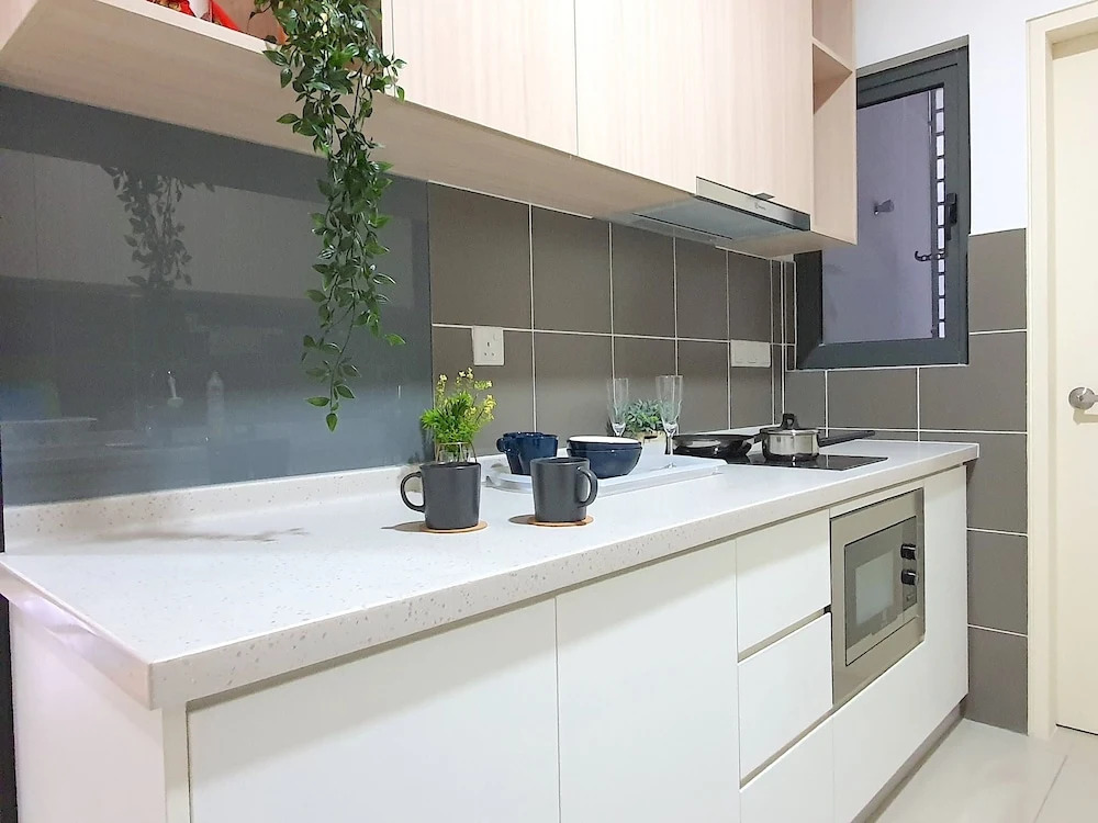 Lakeville Residence by BeeStay [6 Pax] near Batu Caves