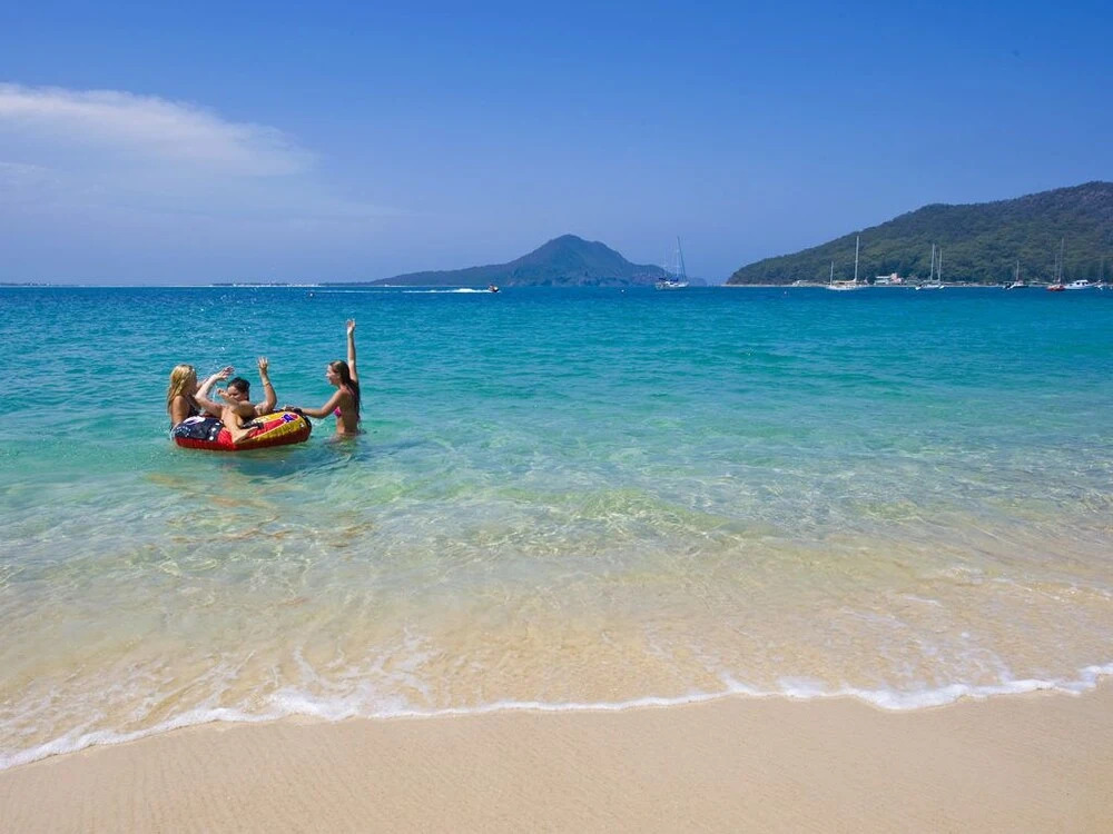 Bay Village, Unit 11/47 Shoal Bay Road