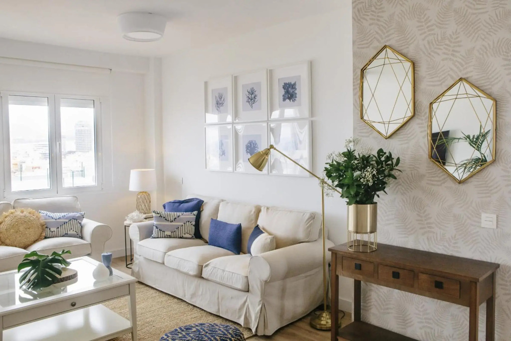 Stylish City Apartment