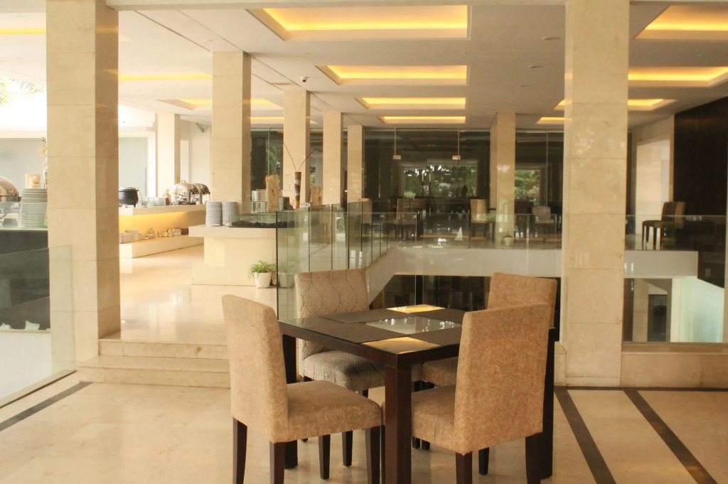 Grand Arjuna Hotel
