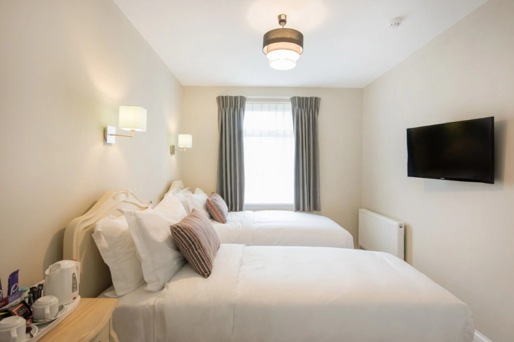 Docklands Lodge London
